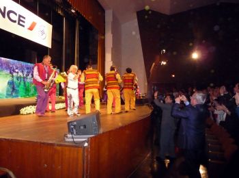 Interpretacin consecutiva en una actividad artstica en un teatro, Lima