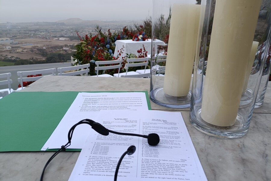 Boda religiosa en Pachacamac: interpretaci�n consecutiva, de enlace y simult�nea con port�tiles (2022)